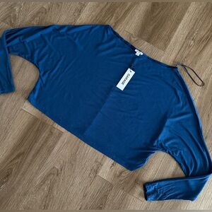 Garage Smooth Oversized Crop Long Sleeve Top – Midnight Blue XXS/XS NWT